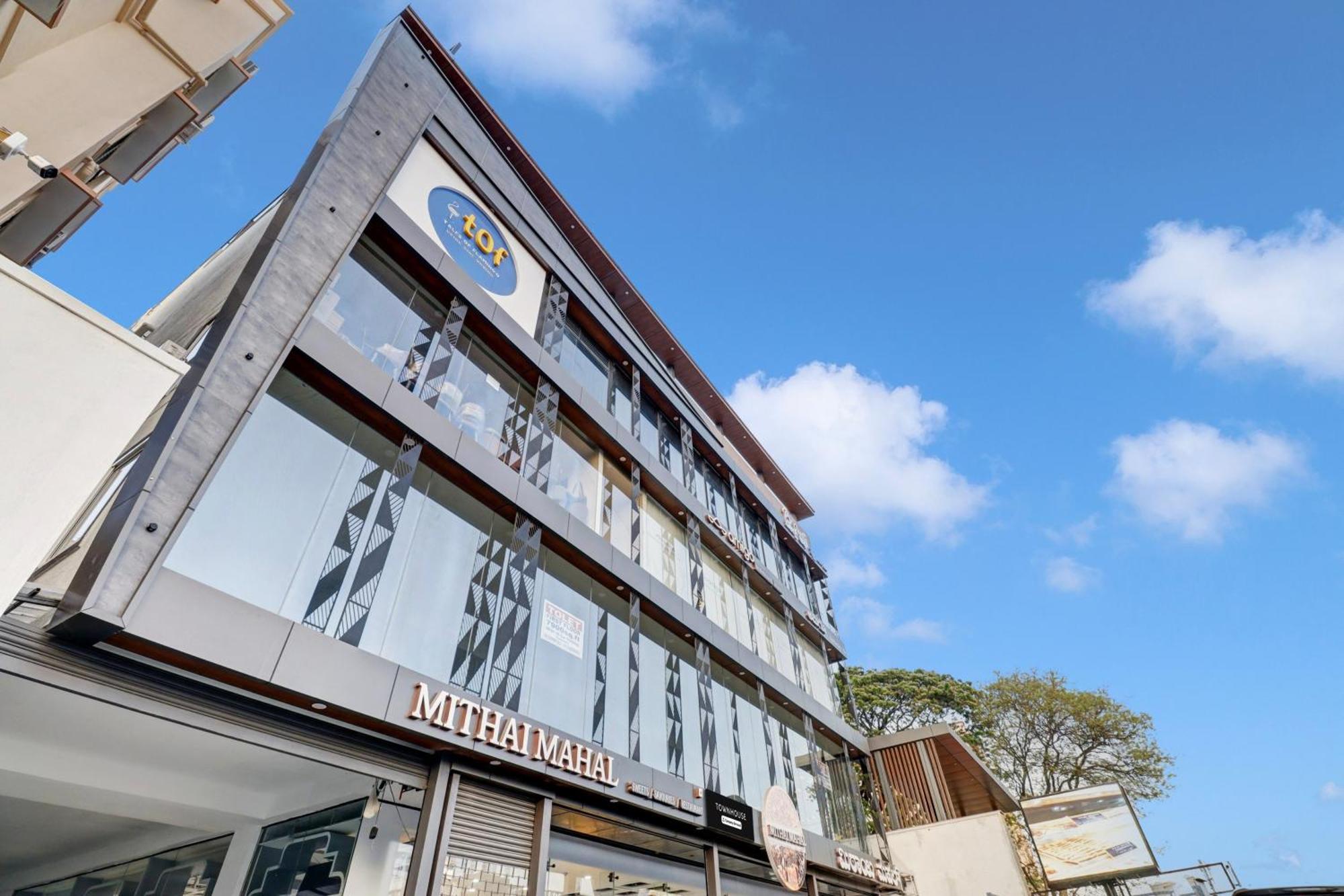 Super Townhouse Arekere Near Mithai Mahal バンガロール エクステリア 写真