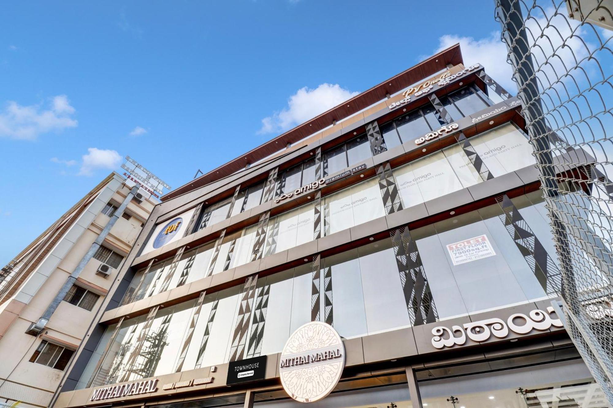 Super Townhouse Arekere Near Mithai Mahal バンガロール エクステリア 写真