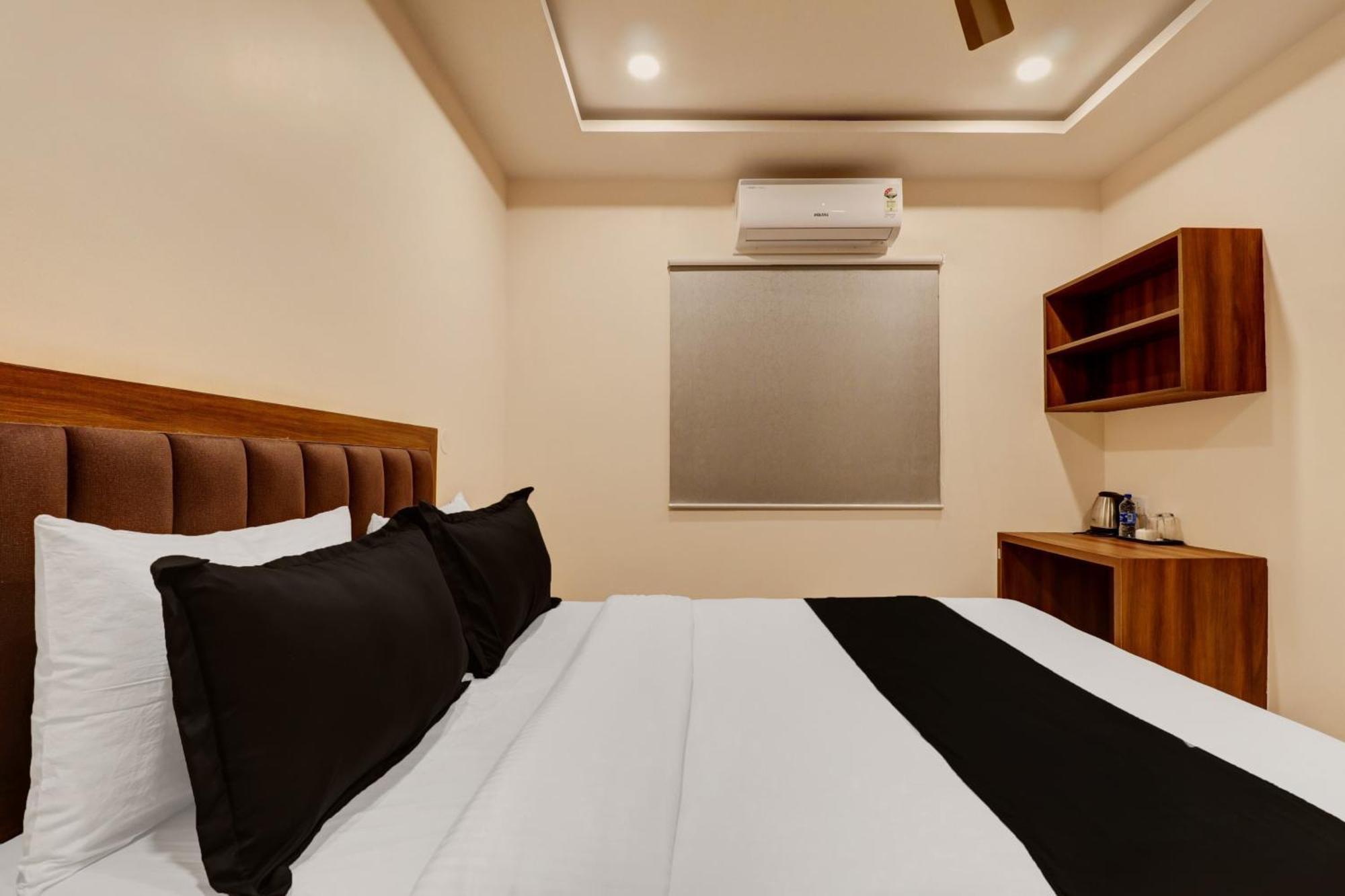 Super Townhouse Arekere Near Mithai Mahal バンガロール エクステリア 写真