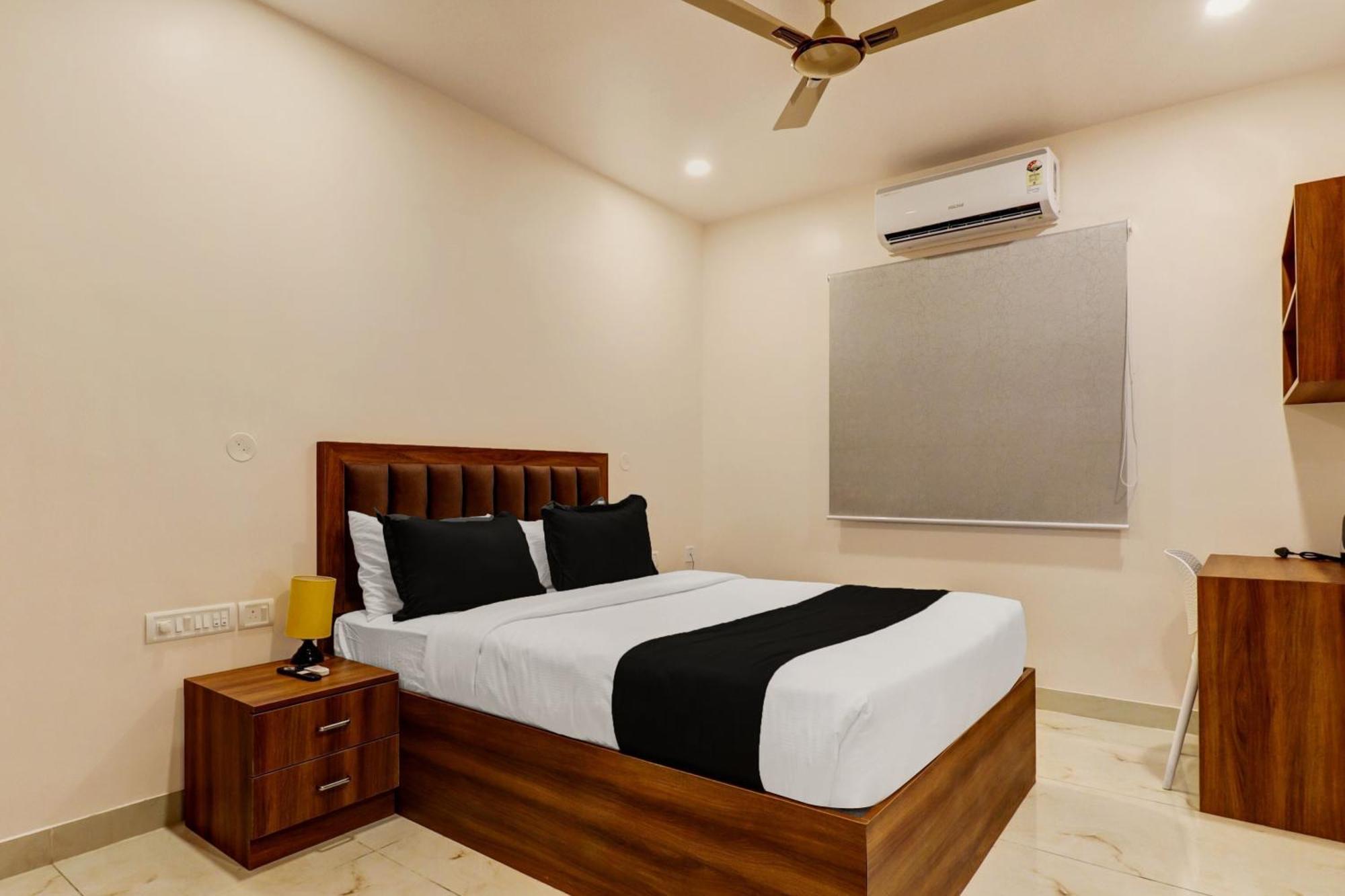 Super Townhouse Arekere Near Mithai Mahal バンガロール エクステリア 写真